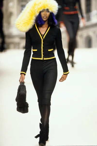 Look 96